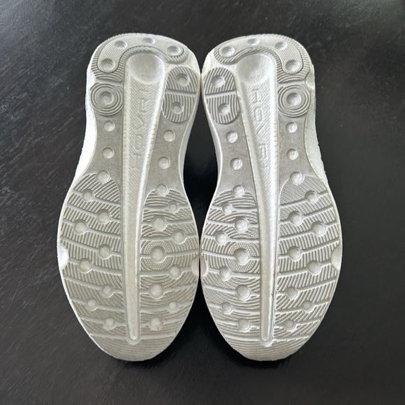 Under Armour UA Infinite Elite - Picture 6 of 6